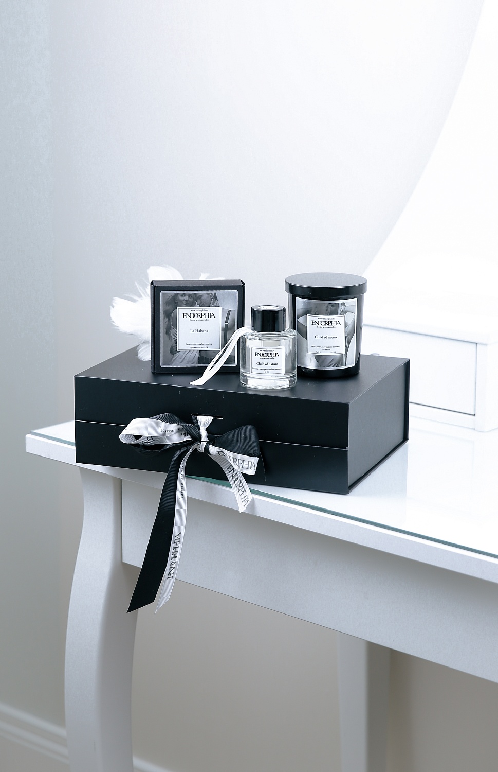 Набор черный  Endorphia, Black (Свеча 140 гр, диффузор 50 мл, плитка 45 гр.)